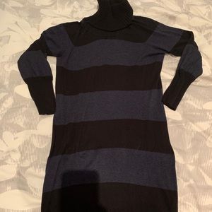 maternity sweater dress - excellent condition.